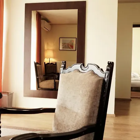 Fuerjes Panzio 게스트하우스