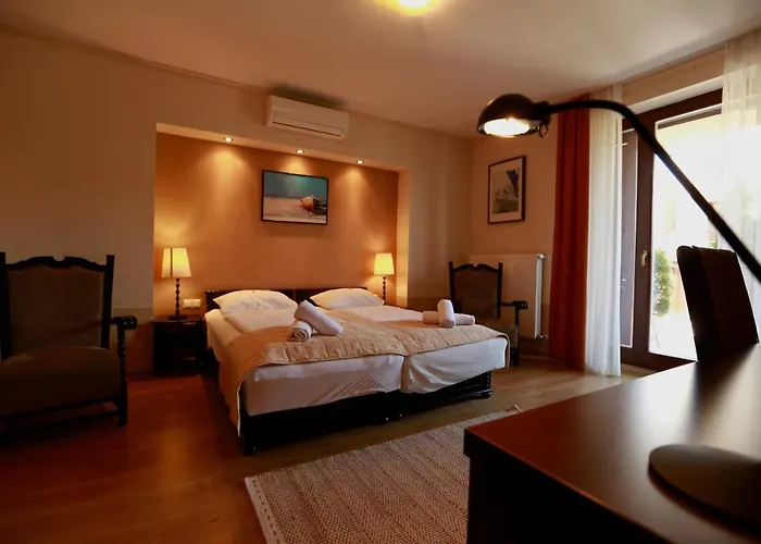 Gasthuis Fuerjes Panzio 4*